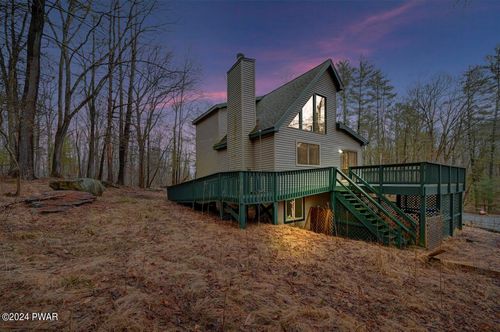 180 Westcolang Rd, Lackawaxen, PA, 18435-7834 | Card Image