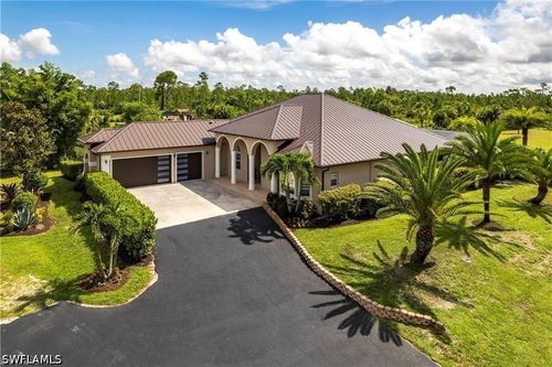 3223 4th Ave Ne, Naples, FL, 34120-4902 | Card Image