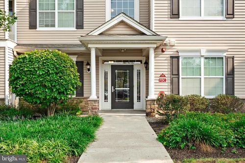 718 Timberlake Dr, Ewing, NJ, 08618-1468 | Card Image