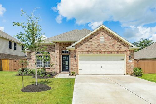 133 Water Grass Trl, Clute, TX, 77531-1607 | Card Image
