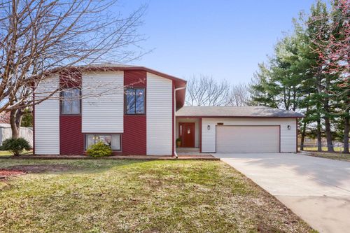 19910 Chili Ave, Farmington, MN, 55024-8115 | Card Image