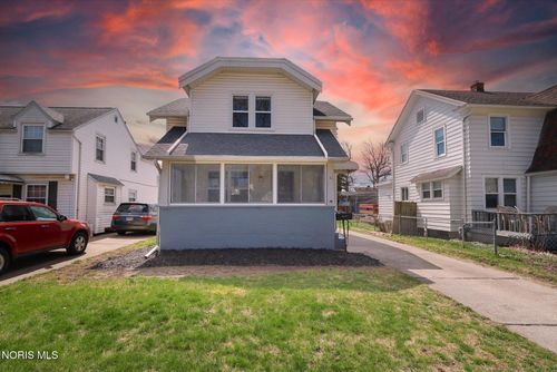 643 Waybridge Rd, Toledo, OH, 43612-3205 | Card Image