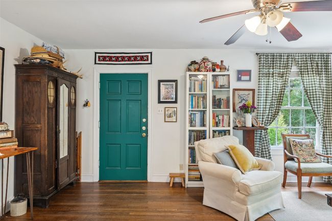 Main entrance into the home | Image 23