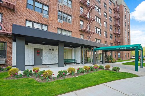 le-86-29 155th Avenue, New York, NY, 11414 | Card Image