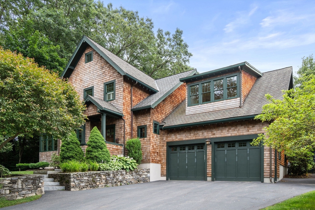 Priscilla Rd, Wellesley Hills, MA 02481