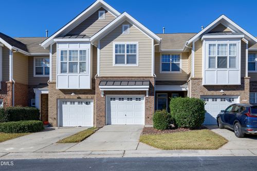 9105 Wooden Rd, Raleigh, NC, 27617-8202 | Card Image