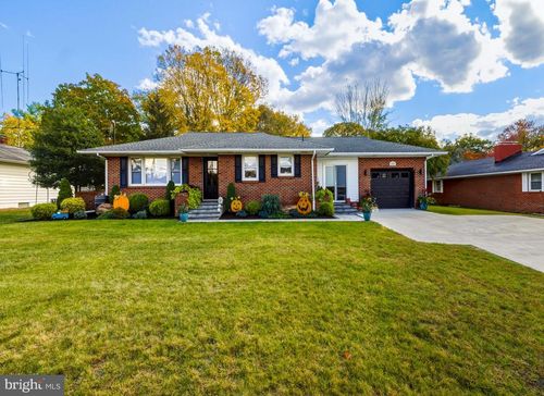 109 Lambs Rd, SEWELL, NJ, 08080-9315 | Card Image