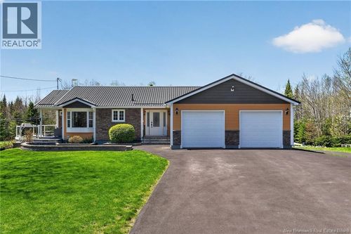 180 Rue Principale, Memramcook, NB, E4K1A9 | Card Image