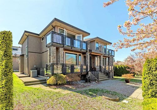7120 Ridge Dr, Burnaby, BC, V5A1B2 | Card Image