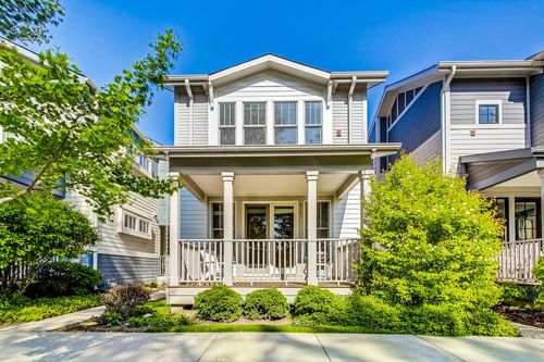 8101 Floral Ave, Skokie, IL, 60077-2402 | Card Image