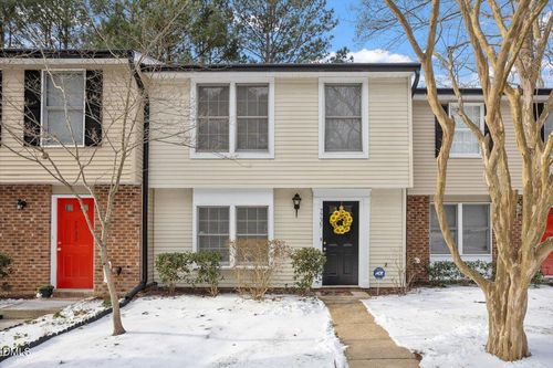 7735 Sandra Ln, Raleigh, NC, 27615-5016 | Card Image