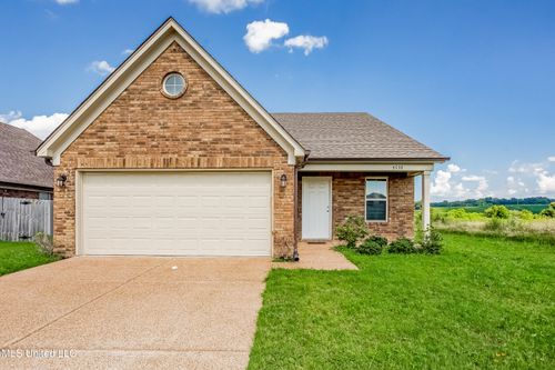 5510 Kaitlyn Dr E, Walls, MS, 38680-8535 | Card Image