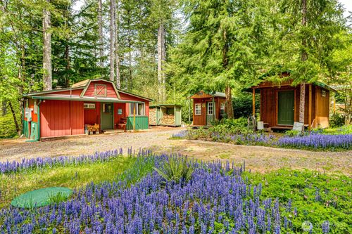 201 Baker Rd, Ariel, WA, 98603-9739 | Card Image
