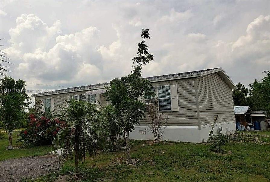 Horse Club Ave, Clewiston, FL 33440