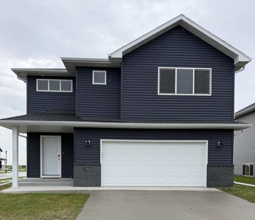 1154 60th Ave W, West Fargo, ND, 58078-2960 | Card Image