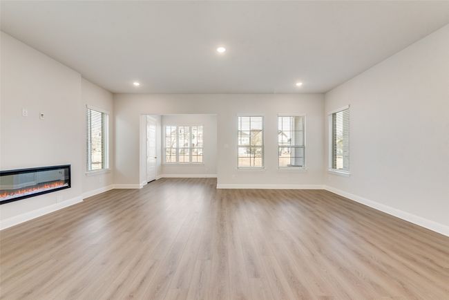 7121 Daytona Mews, House other with 3 bedrooms, 3 bathrooms and null parking in Rowlett TX | Image 8