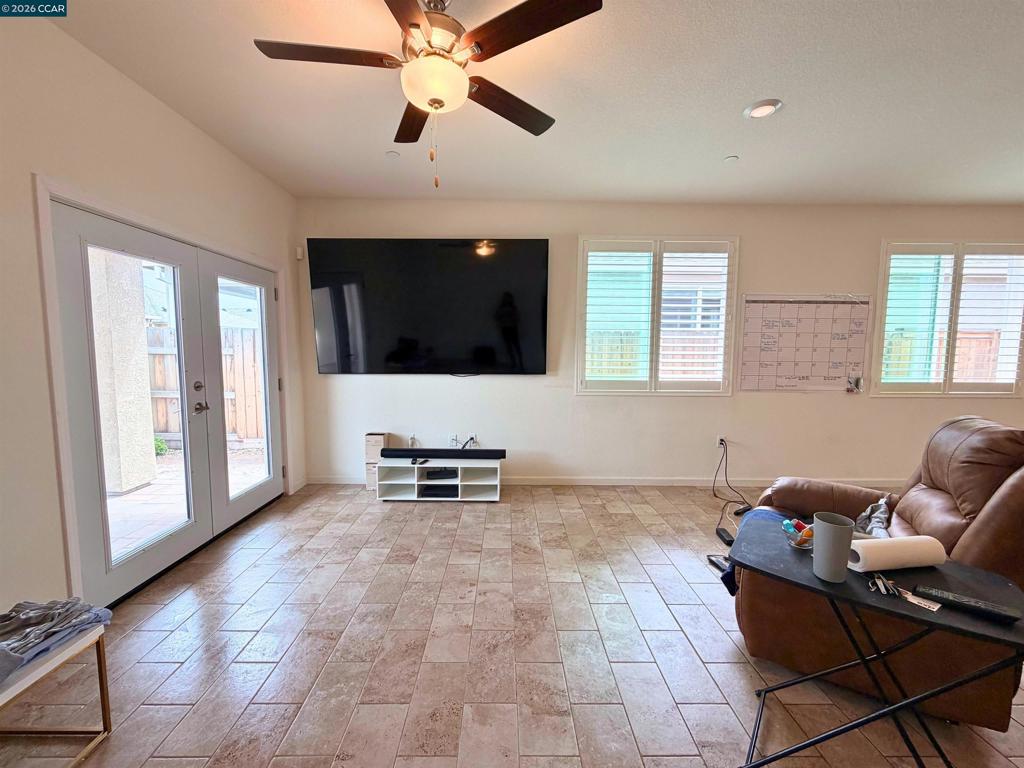 Residential in Rio Vista 4