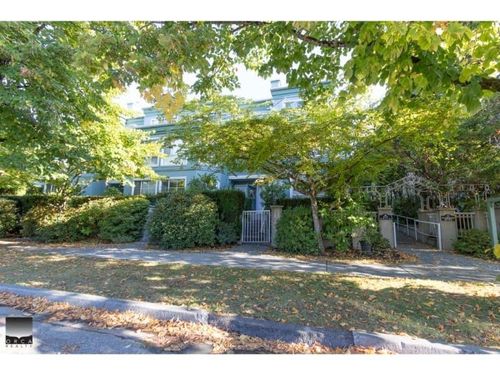 301-250 4th Street West Street, North Vancouver, BC, V7M1H7 | Card Image