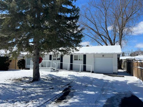 16 Sycamore Dr, Nepean, ON, K2H6R6 | Card Image