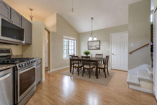 1606 Geranium Cir, Valparaiso, IN, 46383 | Card Image