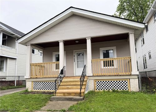 4123 Clybourne Ave, Cleveland, OH, 44109-3233 | Card Image