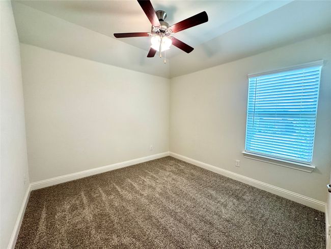 7216 Wildflower Way, House other with 4 bedrooms, 3 bathrooms and null parking in Aubrey TX | Image 16
