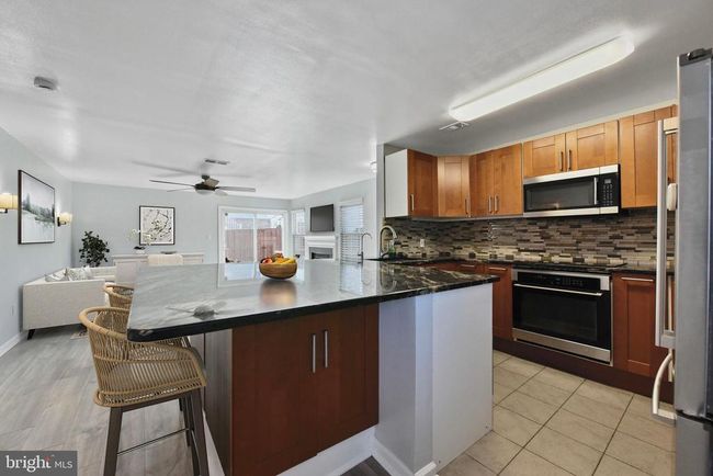 11025 Sentry Ridge Rd, Condo with 2 bedrooms, 2 bathrooms and null parking in MANASSAS VA | Image 14