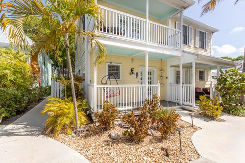 212 Southard St, Key West, FL, 33040-8319 | Card Image