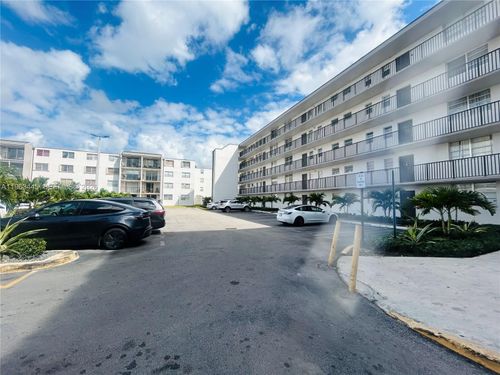 f-14170 Sw 84th St, Miami, FL, 33183-4497 | Card Image