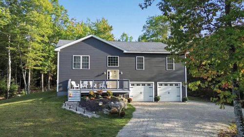 137 Aa Landing Road, Glenburn, ME, 04401 | Card Image