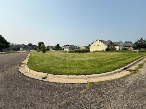 XXXX Evergreen Place Ne, Owatonna, MN, 55060 | Card Image