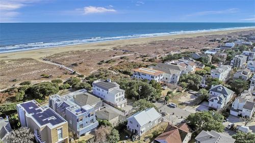 b-8502 Ocean Front Avenue, Virginia Beach, VA, 23451 | Card Image