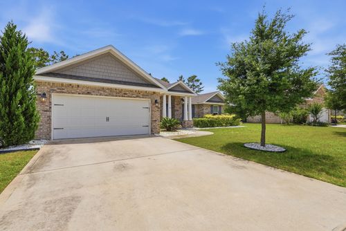 322 Sweet Tea Ln, Freeport, FL, 32439-7687 | Card Image