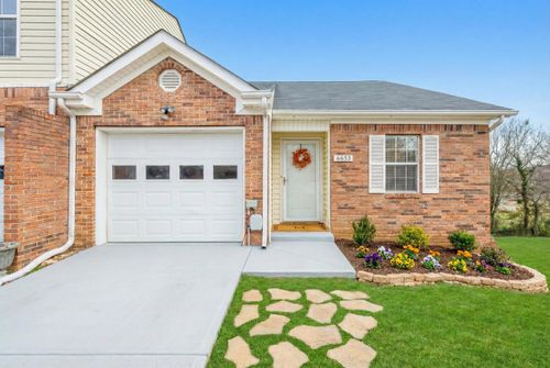 6653 Hickory Trace Cir, Chattanooga, TN, 37421-3676 | Card Image