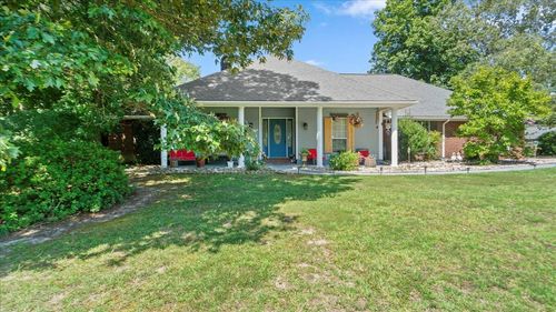 127 Hemlock Ave, Hattiesburg, MS, 39402-9265 | Card Image