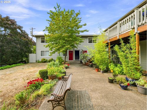 7007 N Burlington Ave, Portland, OR, 97203-4888 | Card Image