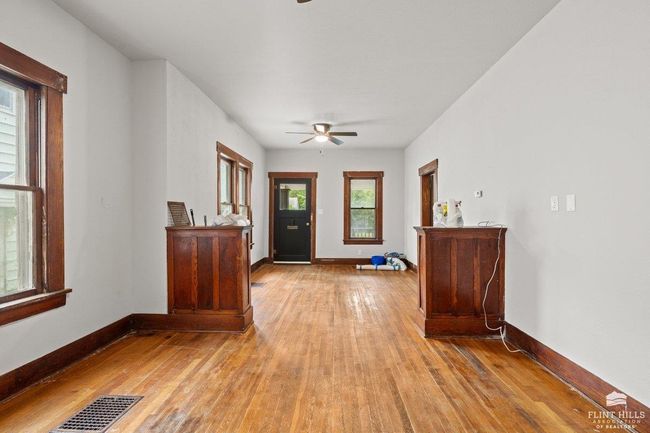 918 Bertrand St, House other with 4 bedrooms, 2 bathrooms and null parking in Manhattan KS | Image 10