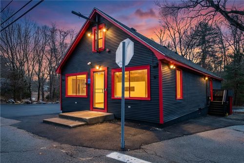 120 Danielson Pike, Foster, RI, 02825-1421 | Card Image