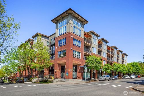 209-1880 25th Ave Ne, Issaquah, WA, 98029-2632 | Card Image