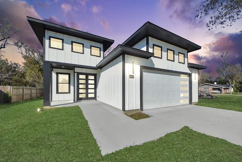 316 Oakdale St, Dayton, TX, 77535-1821 | Card Image