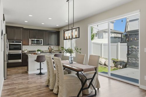3576 W Alta Loma Ln, South Jordan, UT, 84095-1264 | Card Image