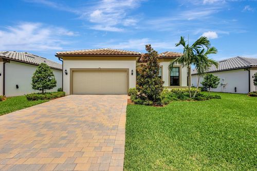 357 Se Filoli Dr, Port St. Lucie, FL, 34984-8407 | Card Image