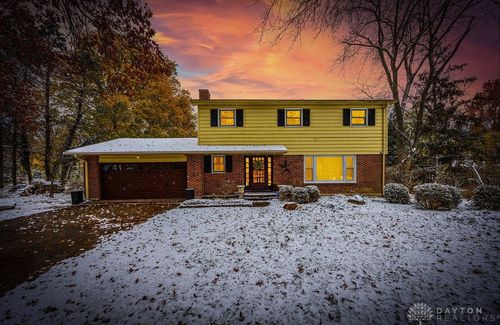 7 Robin Ct, Oxford, OH, 45056-2002 | Card Image