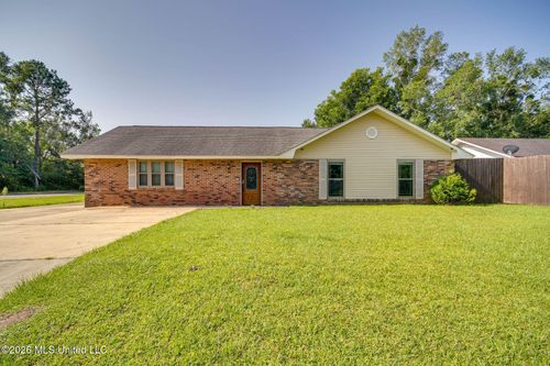 12424 Crestwood Dr, Gulfport, MS, 39503-2748 | Card Image