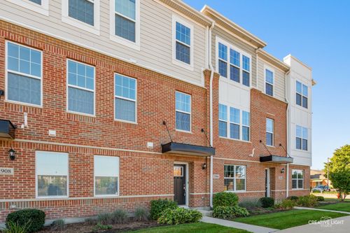 2906 Reflection Dr, Naperville, IL, 60564-8374 | Card Image