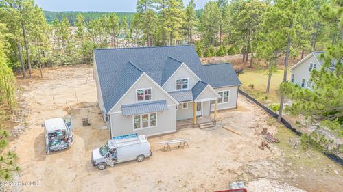 142 Parkwood Ct, West End, NC, 27376 | Card Image