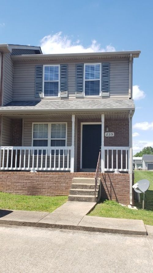 235 Stateline Rd, Oak Grove, KY, 42262-9214 | Card Image