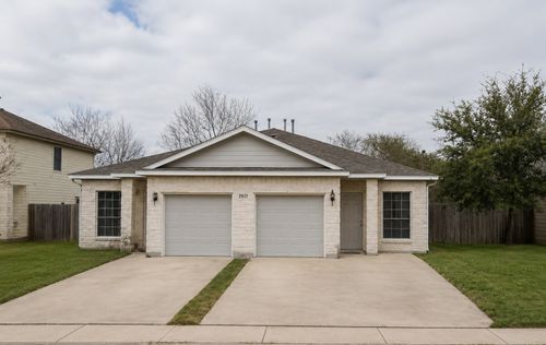 b-1705 Constantino Cir, Austin, TX, 78745-4170 | Card Image