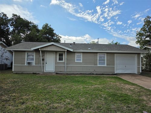 2909 S 27th St, Abilene, TX, 79605-6329 | Card Image