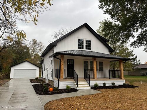 10001 Marks Rd, Strongsville, OH, 44149-2056 | Card Image